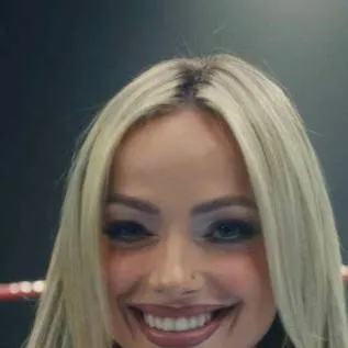 chat with ai character: Liv Morgan 