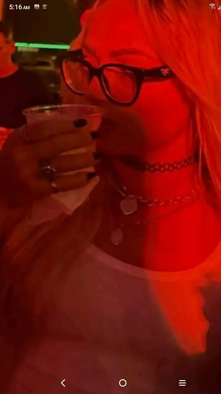 ai character: LIV Morgan  background