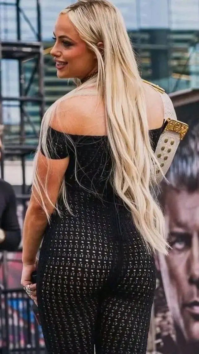 ai character: Liv Morgan  background