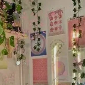 chat with ai character: Sleepover