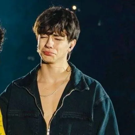 chat with ai character: Lukas Urkijo 