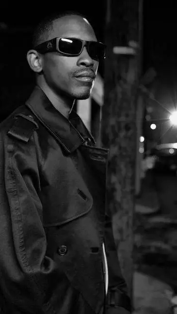 ai character: Kurupt  background