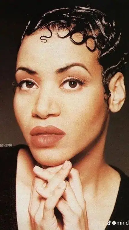 ai character: Salt background