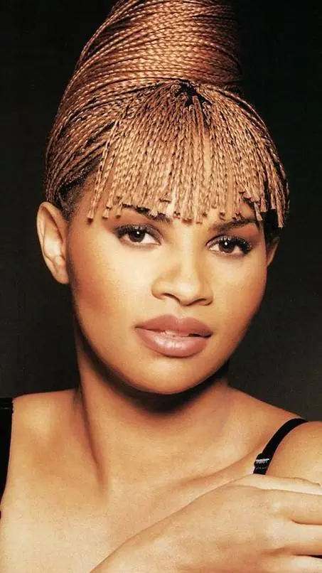 ai character: Pepa background