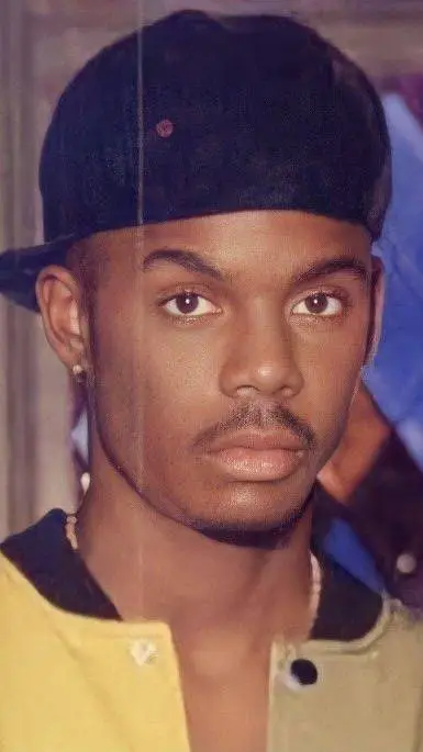 ai character: Dalvin DeGrate background