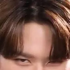 chat with ai character: amor eterno