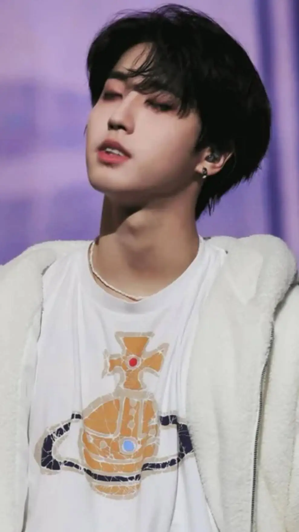 ai character: hani  background