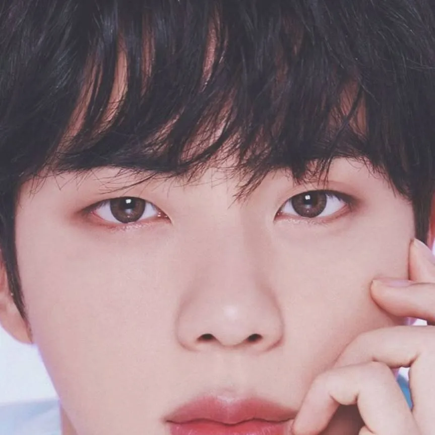 chat with ai character: ^⁠_⁠^ Jin ^⁠_⁠^