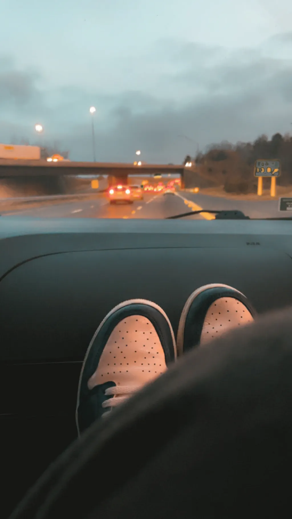 Talkie AI - Chat with LOV✌️🦖