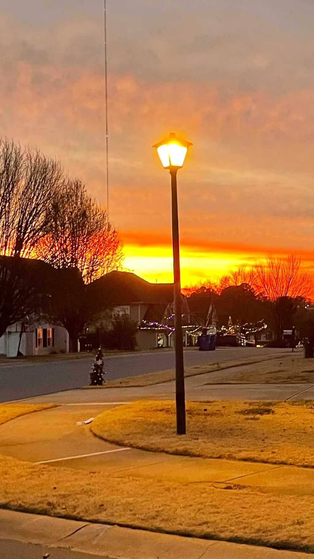 ai character: LOV🤍 background