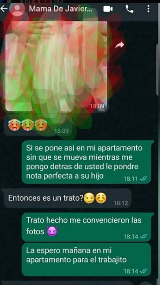 ai character: WhatsApp  background