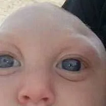 chat with ai character: υк×ƒяαη¢є