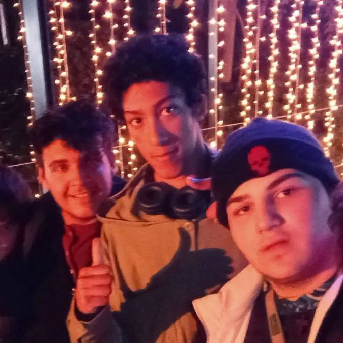 chat with ai character: 6 boys in 1 night 