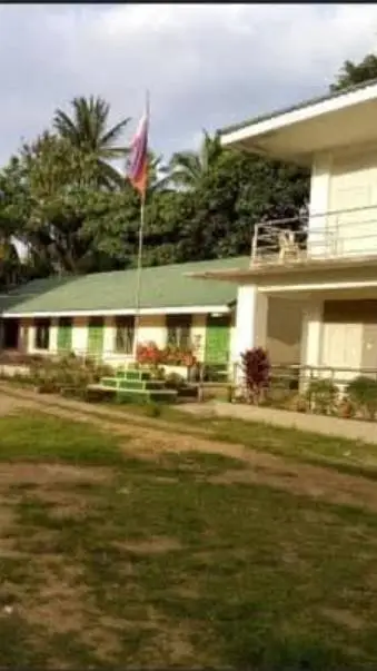 ai character: Filipino school  background