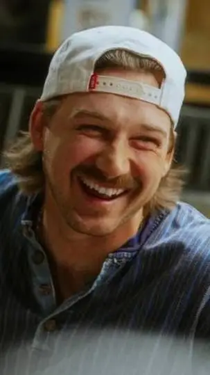 ai character: Morgan wallen  background