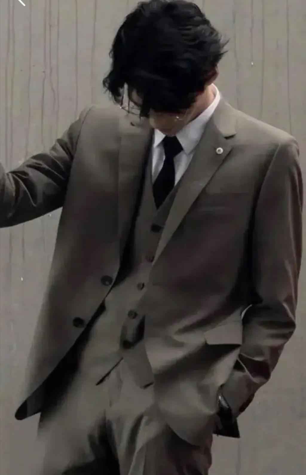 chat with ai character: Max~