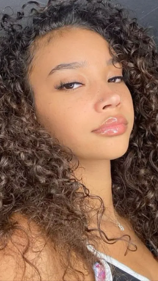 ai character: Maya background