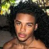 chat with ai character: David