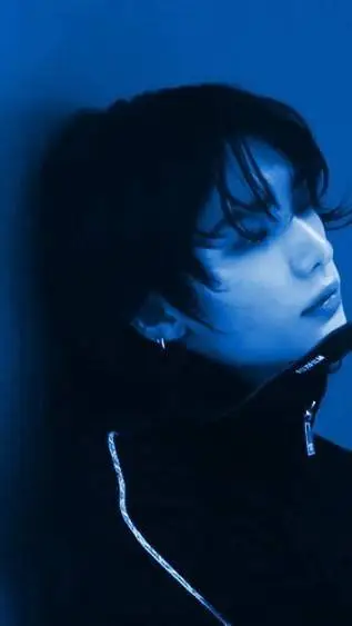 ai character: Hwang Hyunjin  background