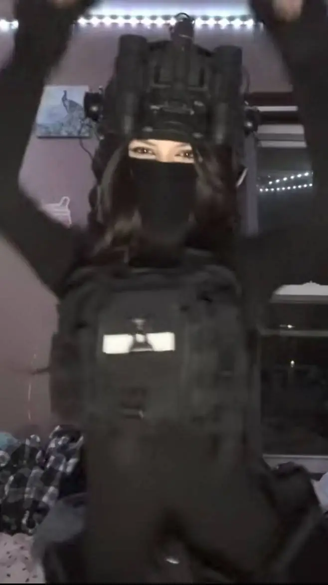 Talkie AI - Chat with Vanesa 