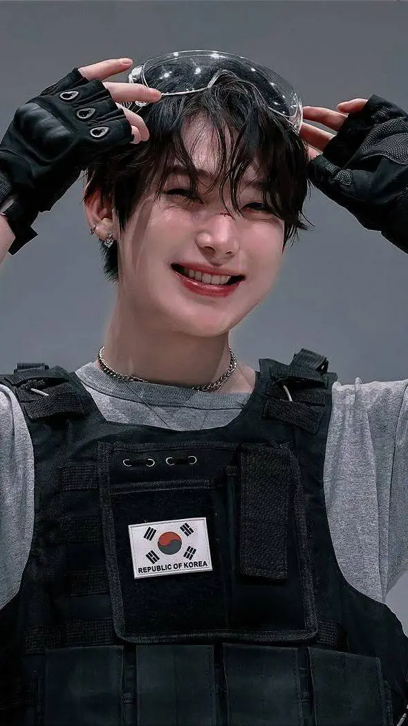 ai character: Ⓢⓤⓝⓞⓞ✨⚠ background