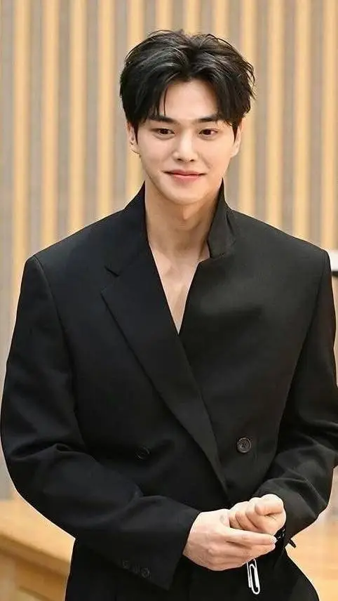 ai character: ЅᎾℕᎶ ᏦᎯℕᎶ🔥 background