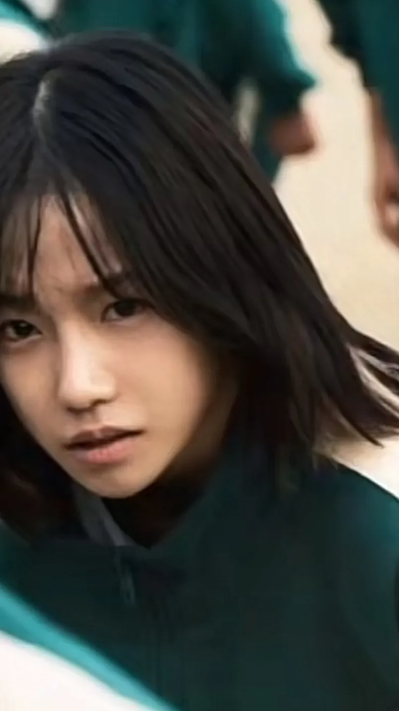 ai character: Jun hee background