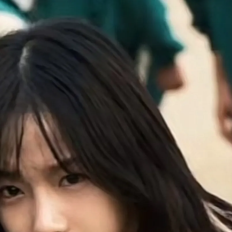 chat with ai character: Jun hee