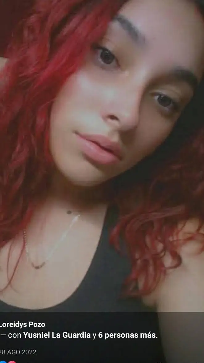 ai character: Lorei background