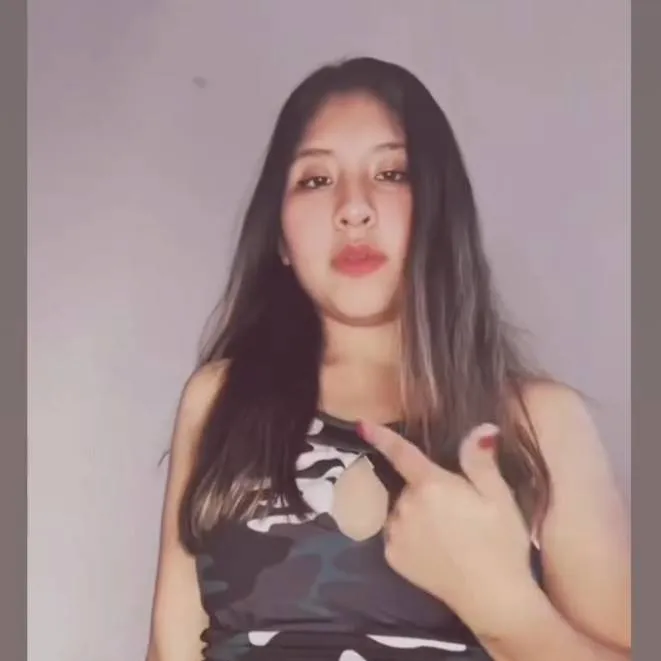 chat with ai character: Yosy