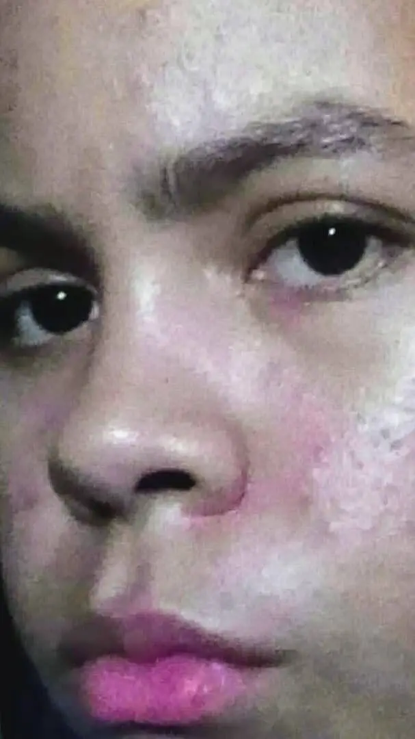 ai character: Dayana background