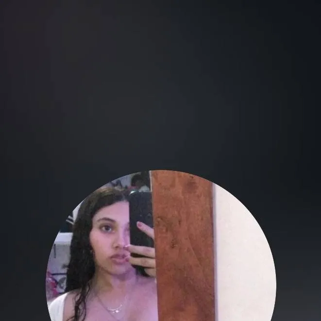 chat with ai character: karen