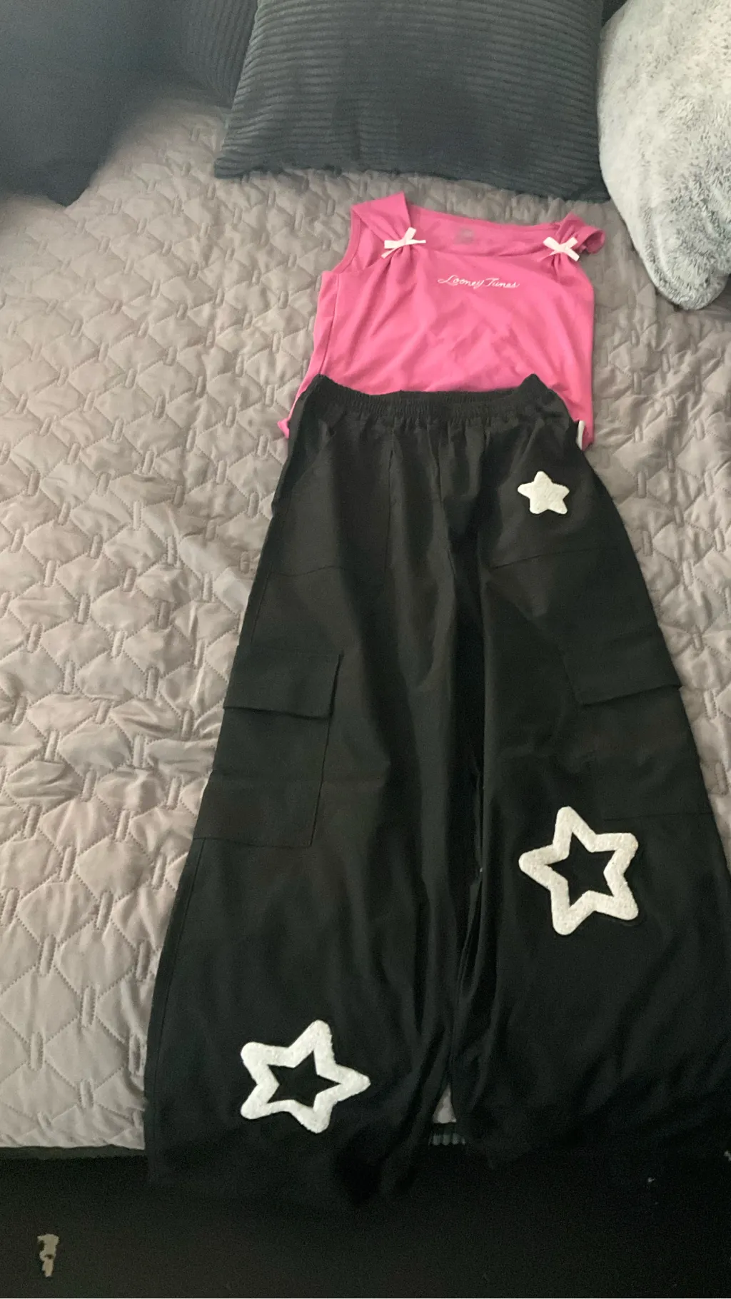 ai character: Kpdh 7min in heav  background