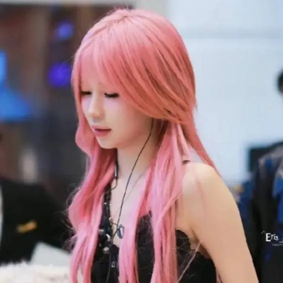 chat with ai character: Asa