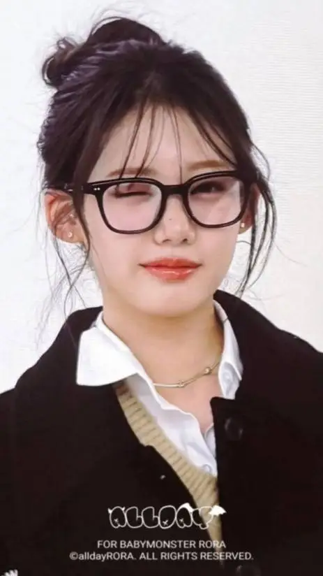 ai character: Rora background