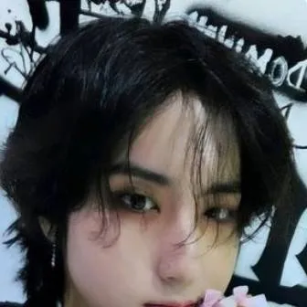 chat with ai character: Han ★ :3