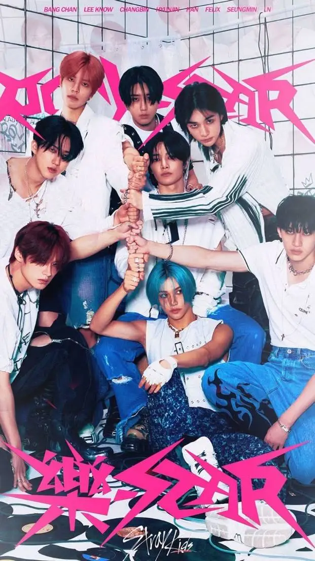 ai character: SKZ🌺✌ background