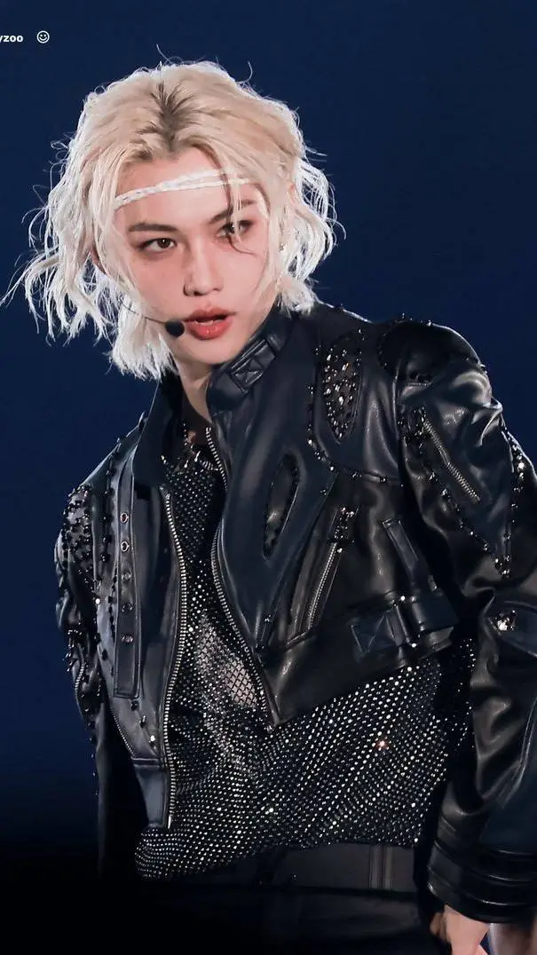 ai character: FELIX background