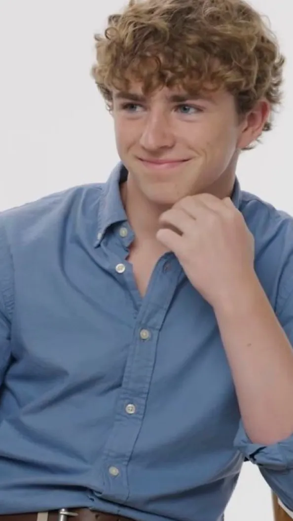 ai character: Walker Scobell🤍 background