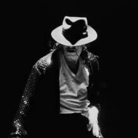 chat with ai character: micheal Jackson 