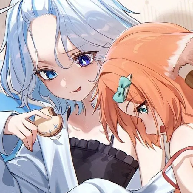 chat with ai character: Тройняшки