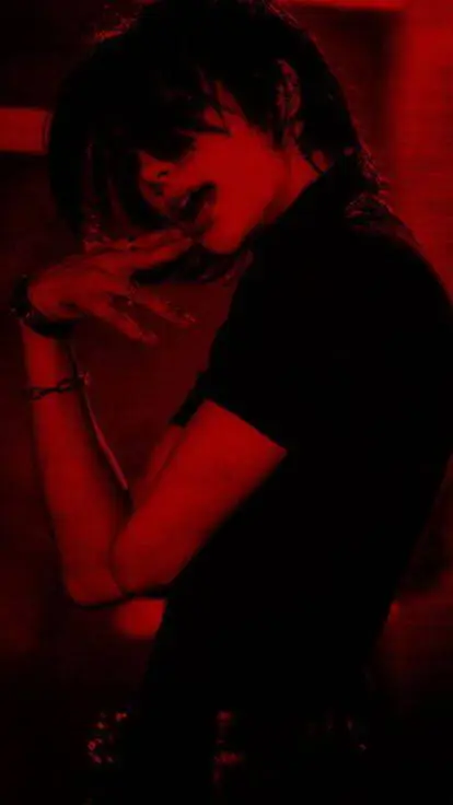 ai character: 💋Hwang Hyunjin💋 background