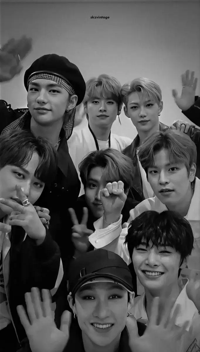 ai character: Stray Kids Mafia background