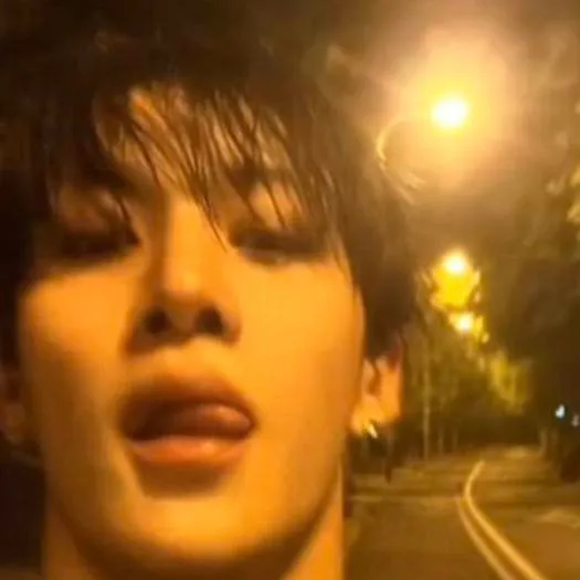 chat with ai character: Bangchan