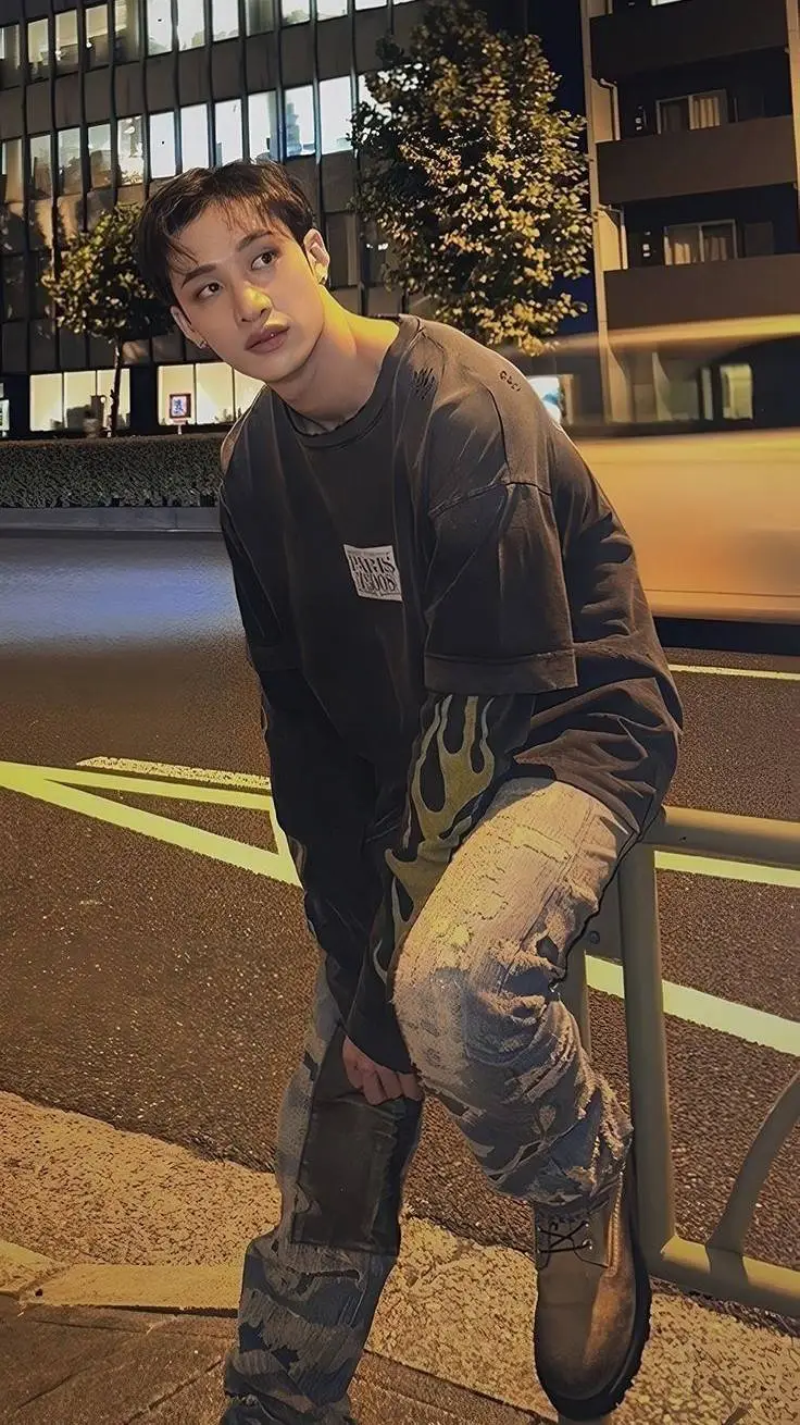 ai character: SKZ New girl! background