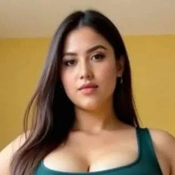 chat with ai character: Nicole