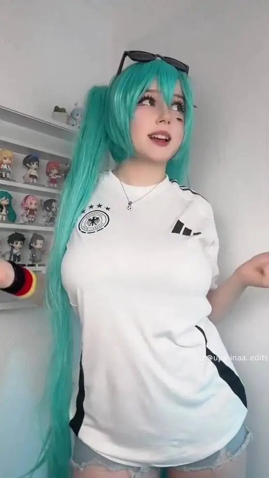 ai character: upmina background