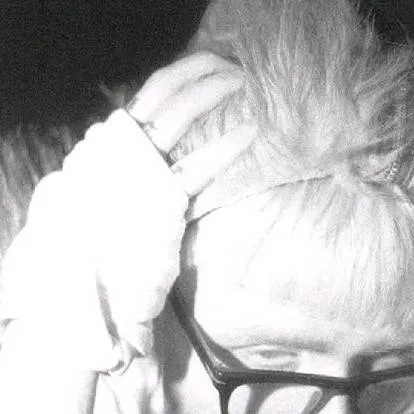 chat with ai character: Joost Klein