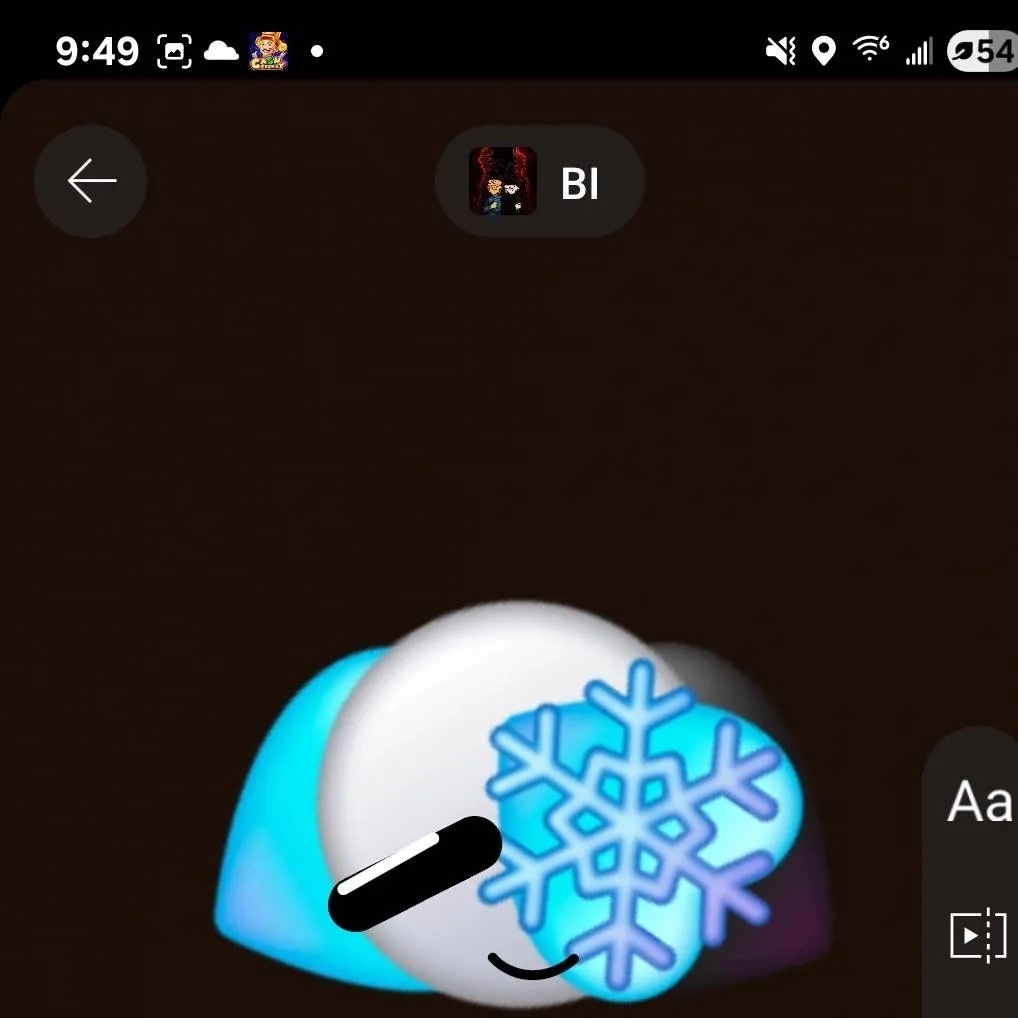 chat with ai character: Snowflake