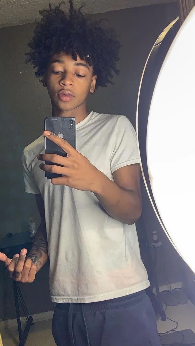 ai character: Jamal background